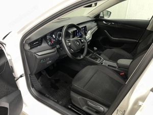 Skoda Octavia - imagine 5