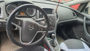 Opel astra j sport tourer euro 6. - imagine 3