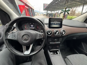 Mercedes Benz B200 - imagine 2