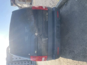 Land Rover Discovery 2.7 TDV6 - imagine 2