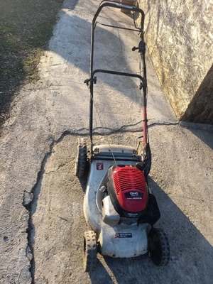 cositoare rotativa Cu 4 roți funcționează perfect  - imagine 2