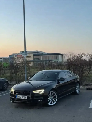 Audi A5 quattro S tronic S-Line 190hp distronic lane assist keyless