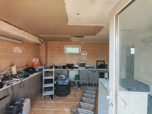 spatii birouri cu parcare 90000 euro - imagine 2