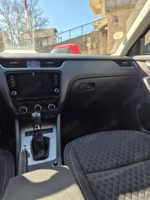 Skoda Octavia 2018 - imagine 10