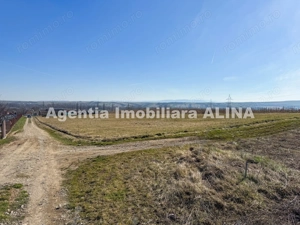 11 parcele de Teren intravilan de cate 680 mp fiecare, in Satul Cristur din Jud. HD. - imagine 5