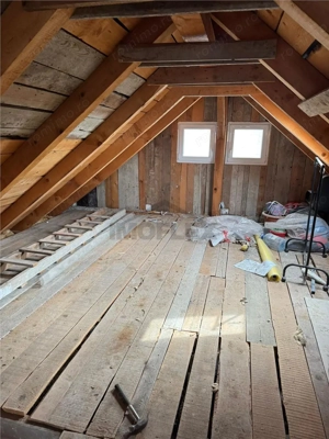 Casa spatioasa cu etaj si curte  #238;n Ghimbav - imagine 12