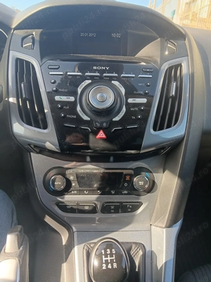 Vand Ford Focus Titanium - imagine 4