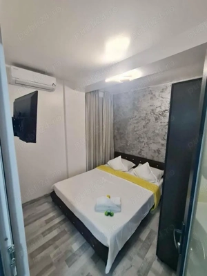 Vila 5 apartamente si spatiu conercial - imagine 4
