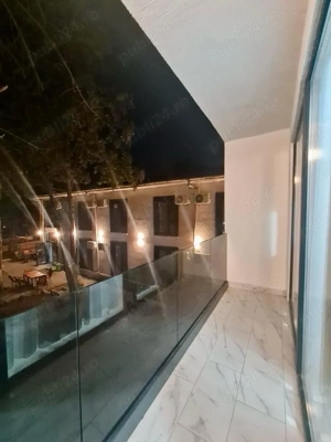Vila 5 apartamente si spatiu conercial - imagine 3