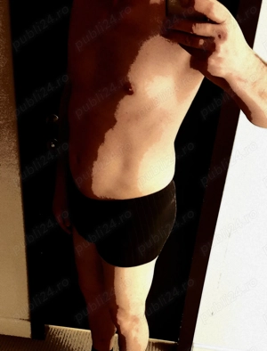 Bărbat ofer masaj erotic doamnelor  (happy endyng)