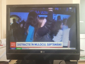  televizor LG 50cm diagonala