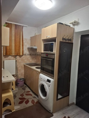  De închiriat 2 camere zona Nord.  Et 2 