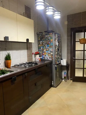 Vila S+P+1, 260 mp utili, teren 428 mp, zona Semicentrala - imagine 17