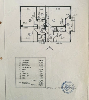 Vând apartament 3 camere, Drumul Sării - poziție TOP, confort 1, decomandat