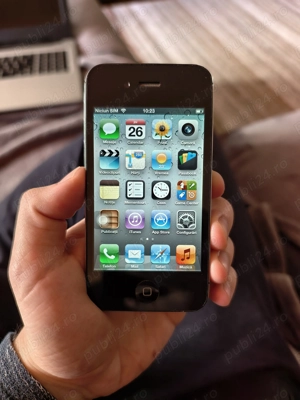 IPhone 4s negru 8GB IOS 6.1.3