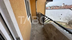 Apartament 2 camere modern balcon loc de parcare zona Turnisor Sibiu - imagine 9