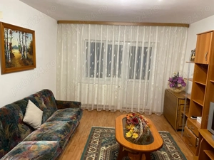 Închiriez apartament 2 mobilat centrală proprie