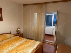 Închiriez apartament 2 mobilat centrală proprie - imagine 4