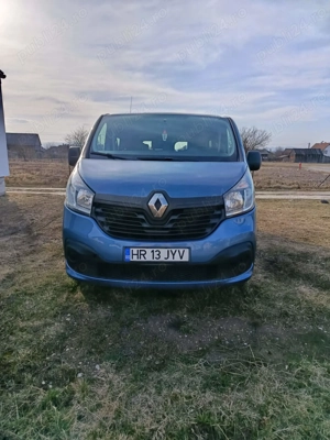 Renault Trafic 1.6CDTI 116CP an de fabricatie 2015 8+1 persoane  - imagine 4