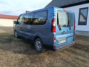 Renault Trafic 1.6CDTI 116CP an de fabricatie 2015 8+1 persoane  - imagine 5