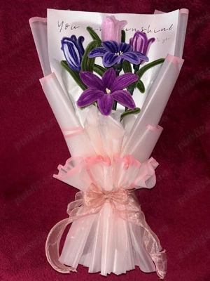 Buchet flori din sarma plusata