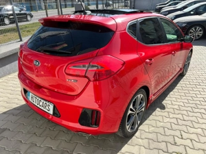 Kia Cee'd GT-line Limited Edition - imagine 5