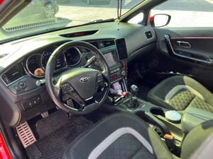 Kia Cee'd GT-line Limited Edition - imagine 9