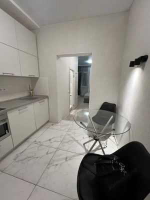 Garsoniera de închiriat - Zona Pipera Sud - imagine 3