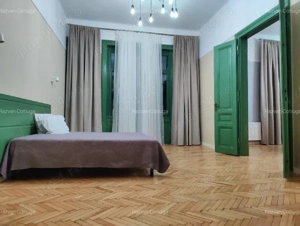 Apartament 3 camere - Central - 2 min de Catedrala - imagine 5