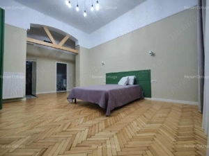 Apartament 3 camere - Central - 2 min de Catedrala - imagine 3