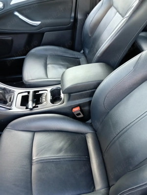 Ford Galaxy 2012 - imagine 6