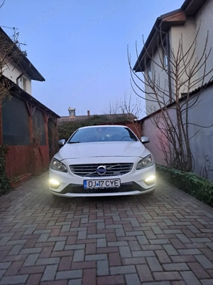 Volvo S60 R-Design original 2015 1.6 diesel Look Sportiv&Consum Redus  - imagine 10