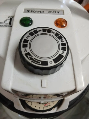 Cuptor cu convecție și friteuză cu aer cald multifuncțională