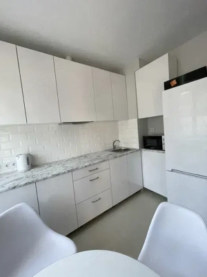 Garsoniera zona Bucurestii Noi   - imagine 6