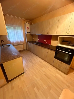 Inchiriez apartament