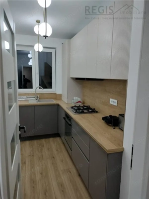 Apartament 3 camere renovat modern cu loc de parcare inclus - imagine 5