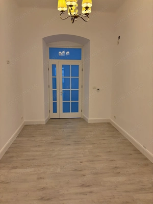 Cladire istorica! Complet renovat! Loc de parcare! - imagine 10