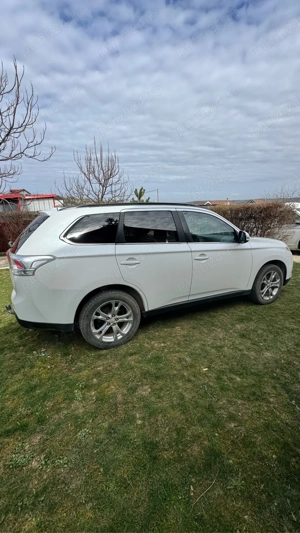 Mitsubishi Outlander 2013 2.2 D 150 cp 4x4 - imagine 2