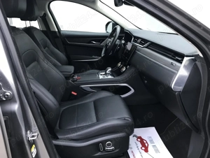 Jaguar F-Pace P400e AWD HSE - imagine 16