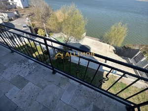 Eleganta la malul lacului- Vila premium cu ponton privat. - imagine 11