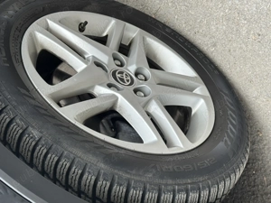 Toyota C-HR 1.8 HSD Core, 2020,1.8 Benzina Hybrid Automata, 122CP Km reali, Carte si Istoric Service - imagine 9