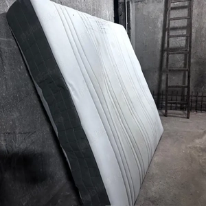 Vanzare saltea - buna - dimensiune  1,80 latime, 2,00 lungime - 