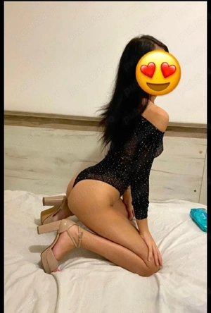 Buna sunt Alina fata nouq