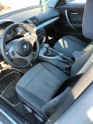 Bmw seria 1 an 2006 1.6 benzina detali la telefon 1350 de euro 