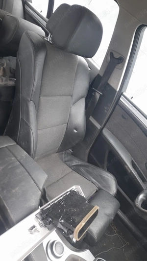 dezmembrez bmw e61 - imagine 5