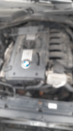 dezmembrez bmw e61 - imagine 4