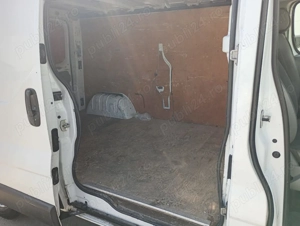 Opel Vivaro 2.5 CDTi - imagine 13