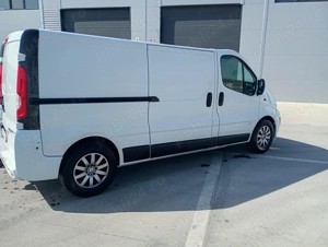 Opel Vivaro 2.5 CDTi - imagine 4