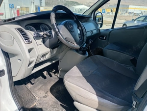 Opel Vivaro 2.5 CDTi - imagine 7