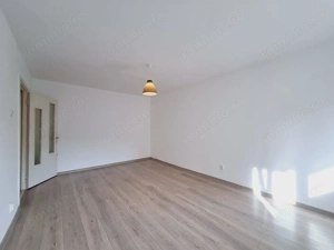 2 balcoane, 2 bai, | Decomandat | Soarelui | - imagine 3